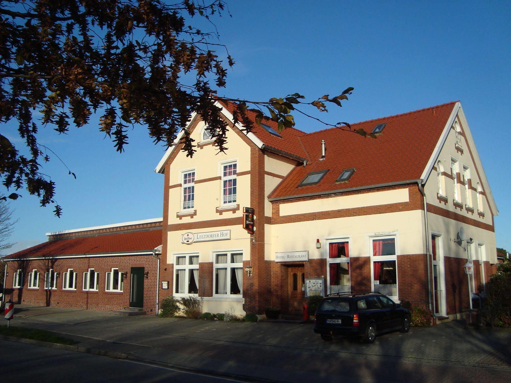 Hotel Leezdorfer Hof Exterior foto